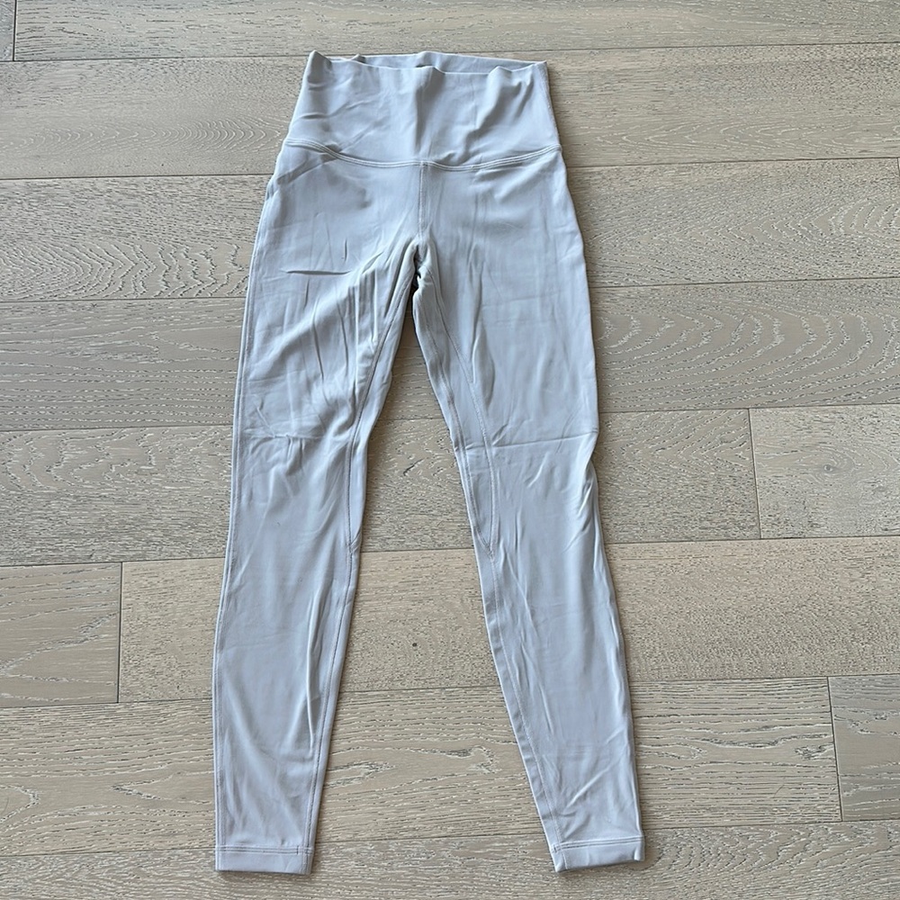 NWOT Light Nude Lululemon Align Legging
